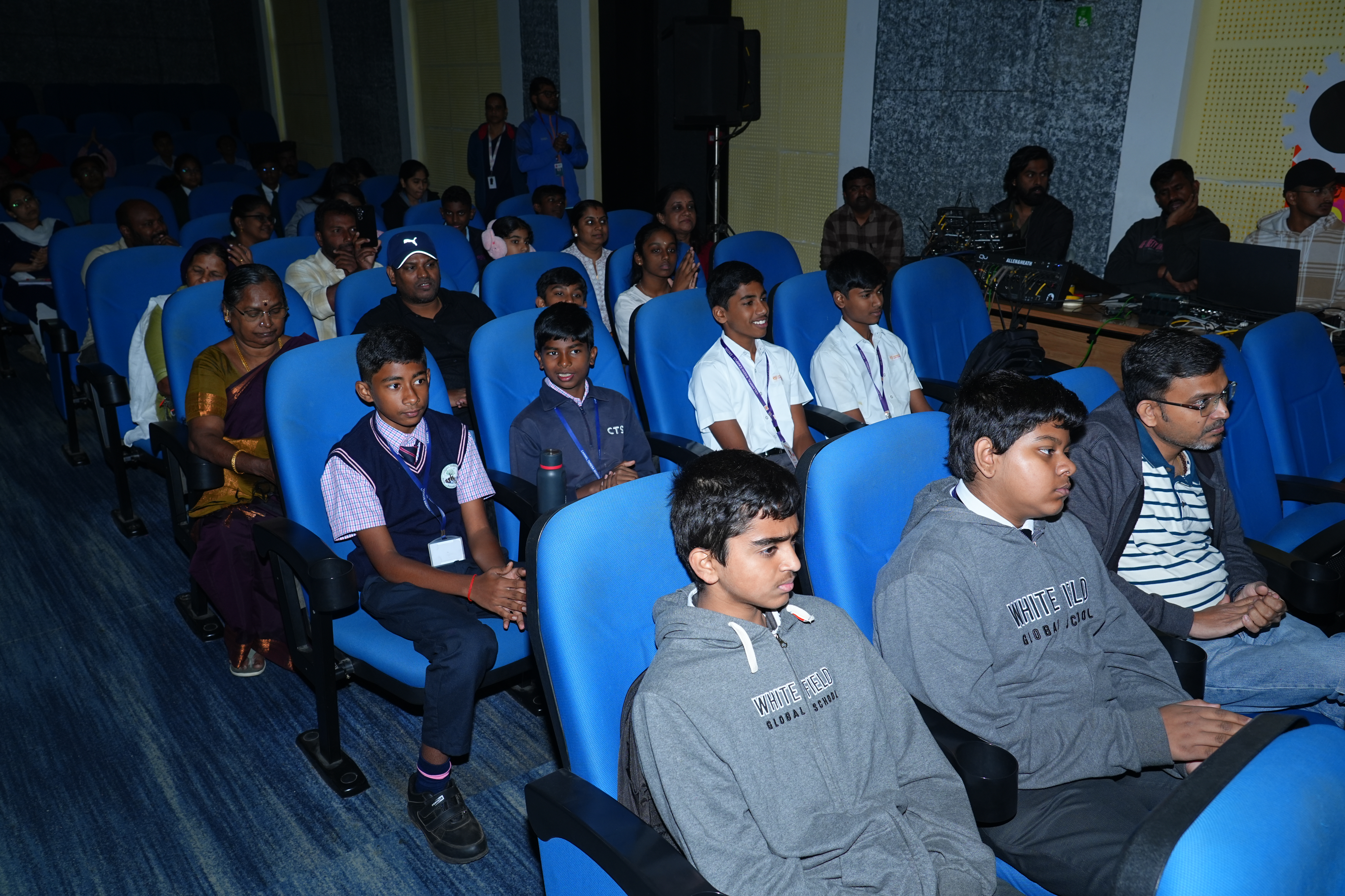 Cryptics  - Grand Finale